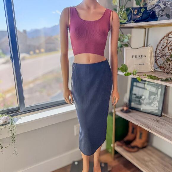 Lululemon Dresses & Skirts - Lululemon, Softstreme High Rise Midi Slim Fit Skirt, Women's 6, Slate Gray